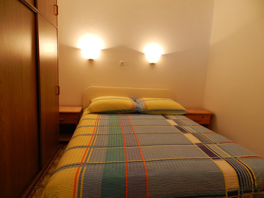 Apartment Mihalj Jadrija-Ground Floor Zimmer foto